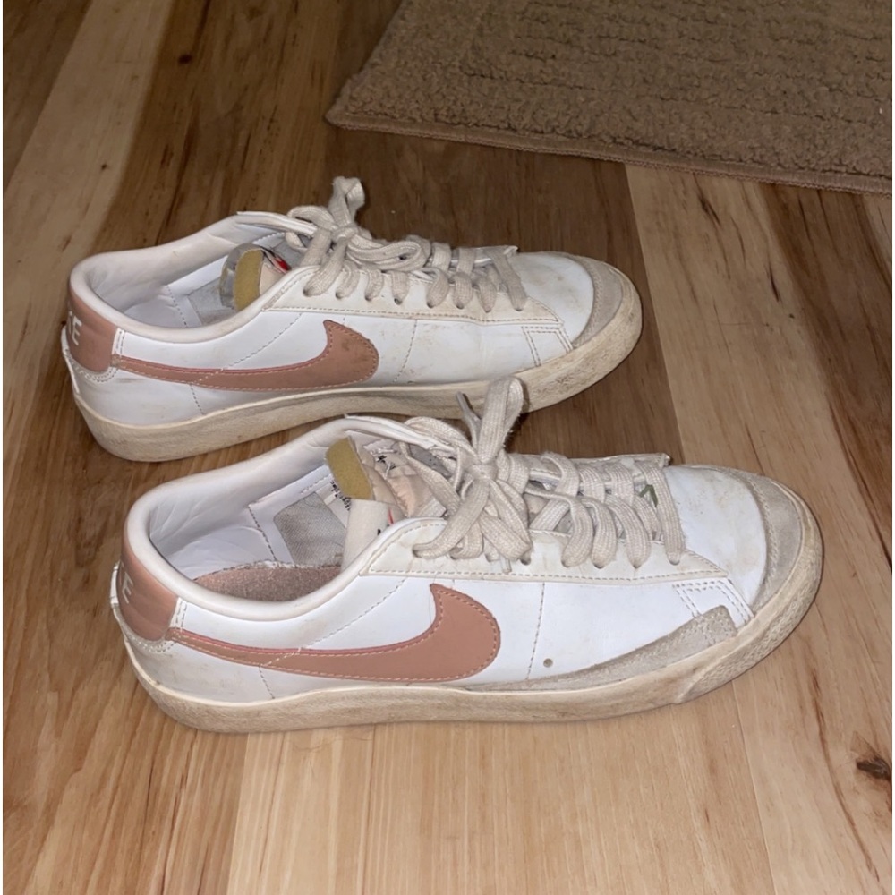 Nike shoes